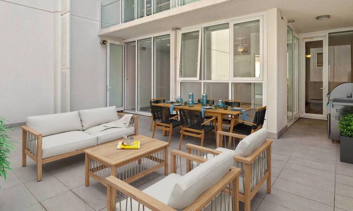 Newstead Apartment | 2BR 2BA-Heart of Fortitude Valley: Pool, Gym, BBQ