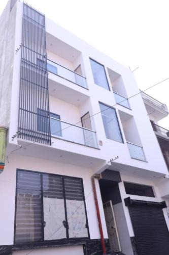 Bulandshahr Hotel | Aachman Restaurent