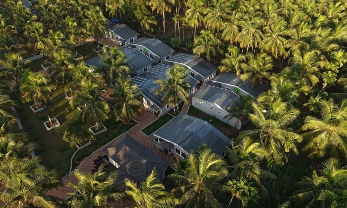 Murudeshwara Hotel | Aarna Coastal Resort