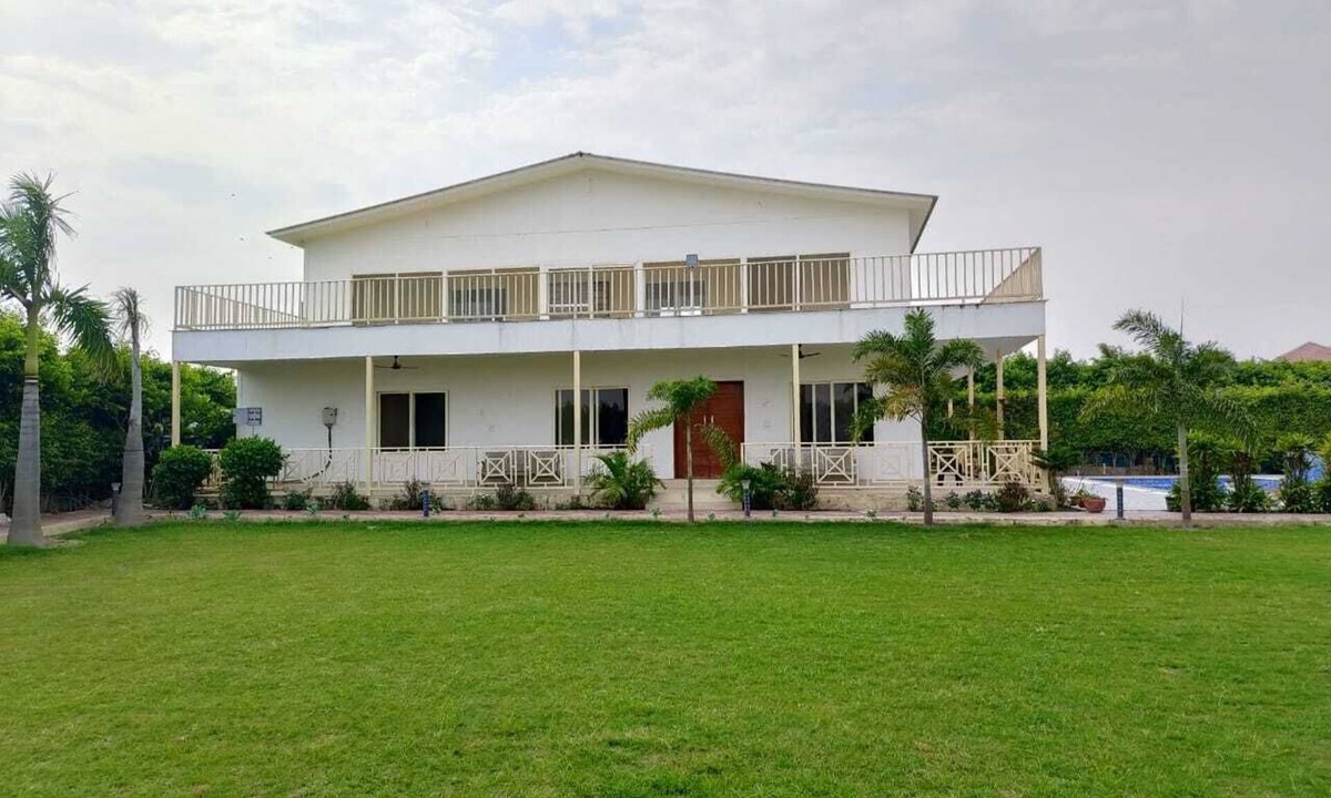 Noida House | Aarya farm house Noida by PartyBea Events