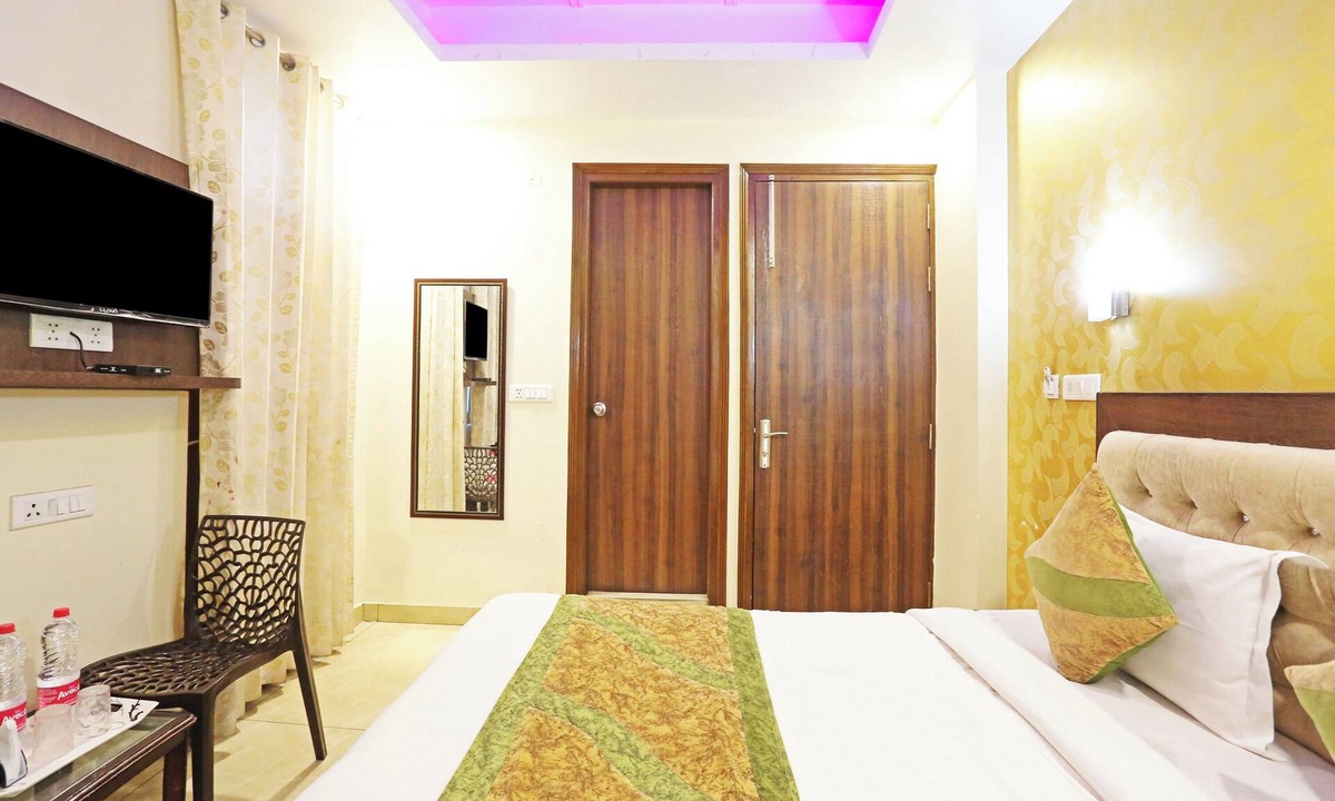 Mahipalpur Extension Hotel | Airport Hotel Redstone