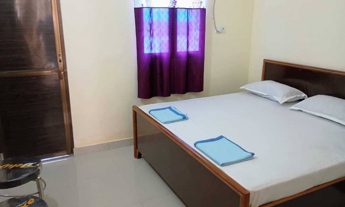 Ayodhya House | Ajay Palace Home Stay
