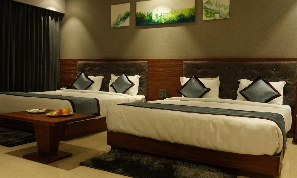 Shirdi Hotel | Alaukik Hotel