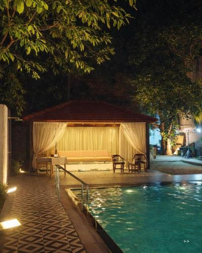 Varanasi Resort | Amantran Farm Retreat
