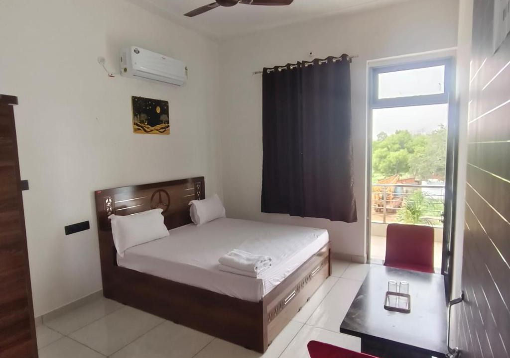 Chomu Hotel | an hotel chomu
