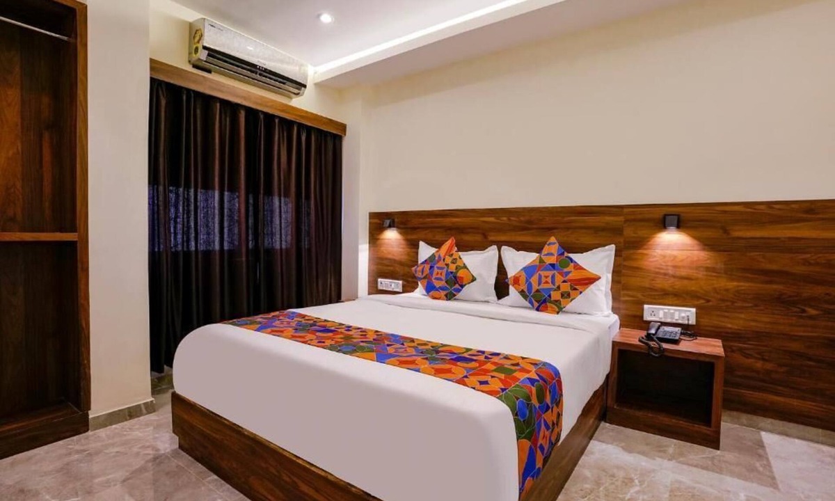 Borivali West Hotel | Antlers Hotel
