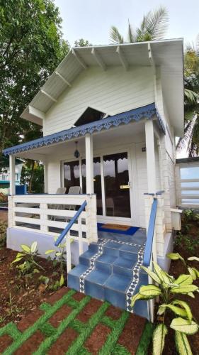 Arambol Resort | Aranya Abode