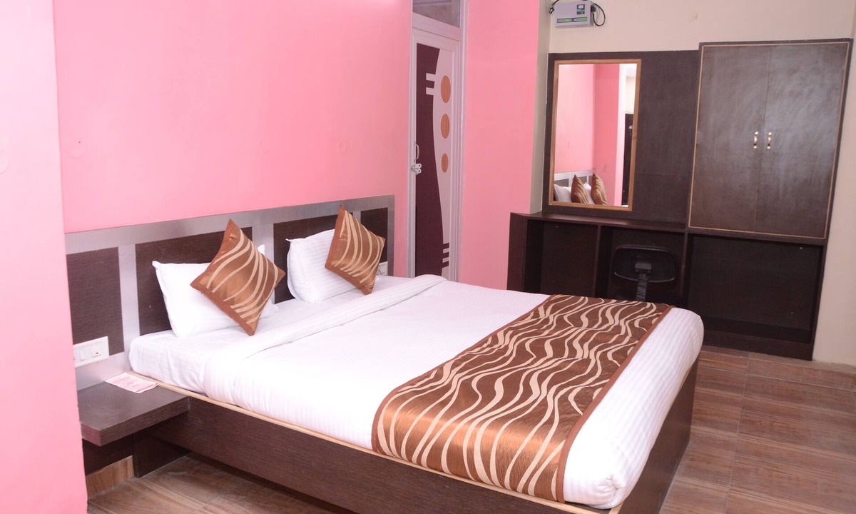Civil Lines Hotel | Aryavart
