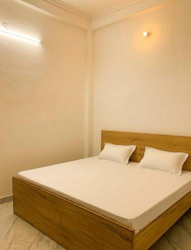 Gorakhpur Hotel | Baloonrooms