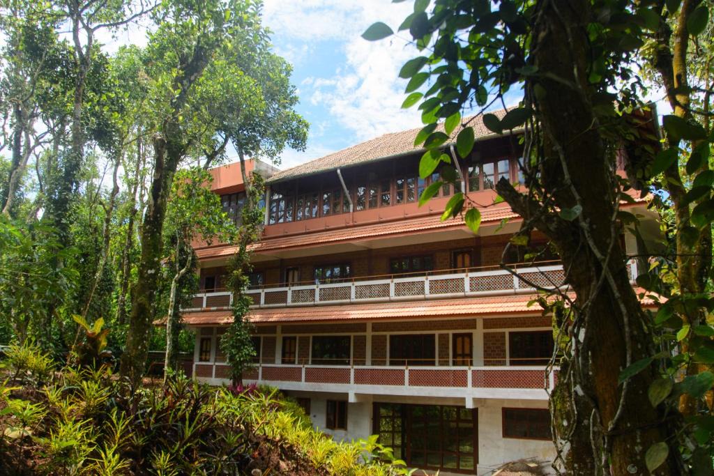 Chellarcovil Bed & Breakfast | BASIS Mountain House
