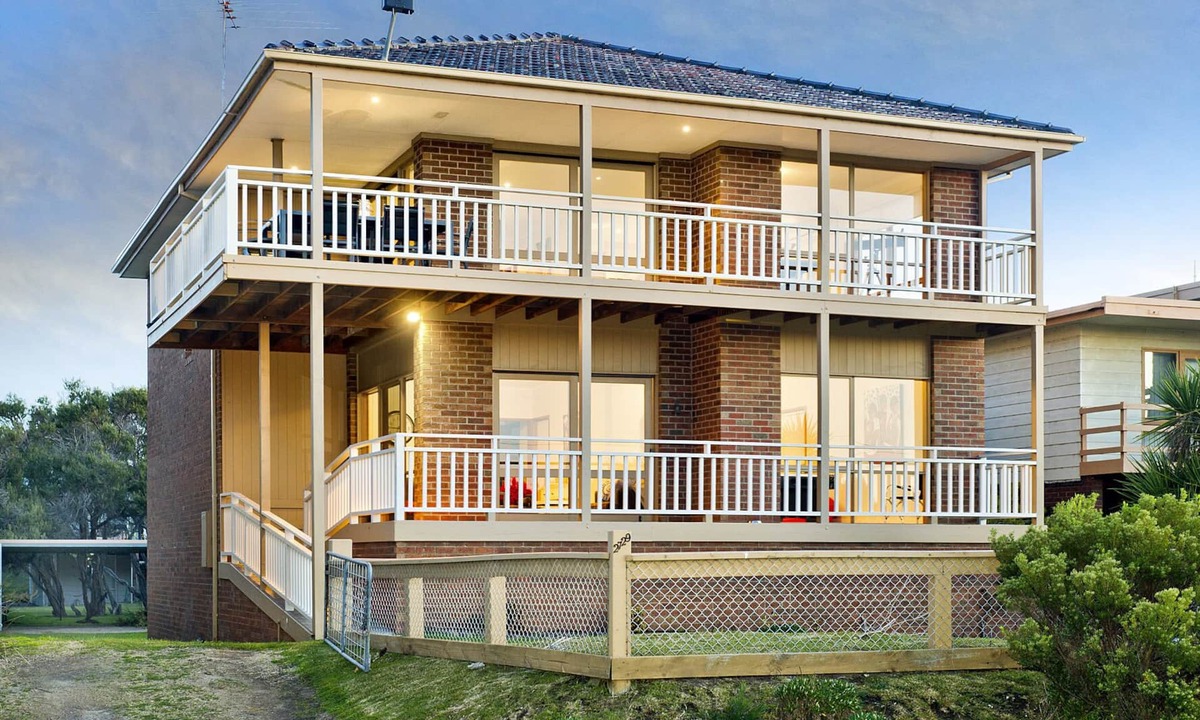 Rye House | BAYSIDE BLISS | BEACH & SPECTACULAR VIEWS | SLEEPS UP TO 12 | RYE