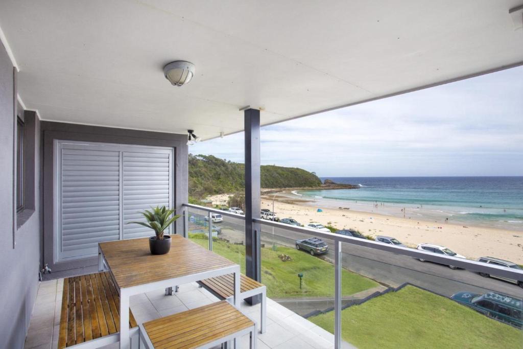 Mollymook Beach House | Beach Road