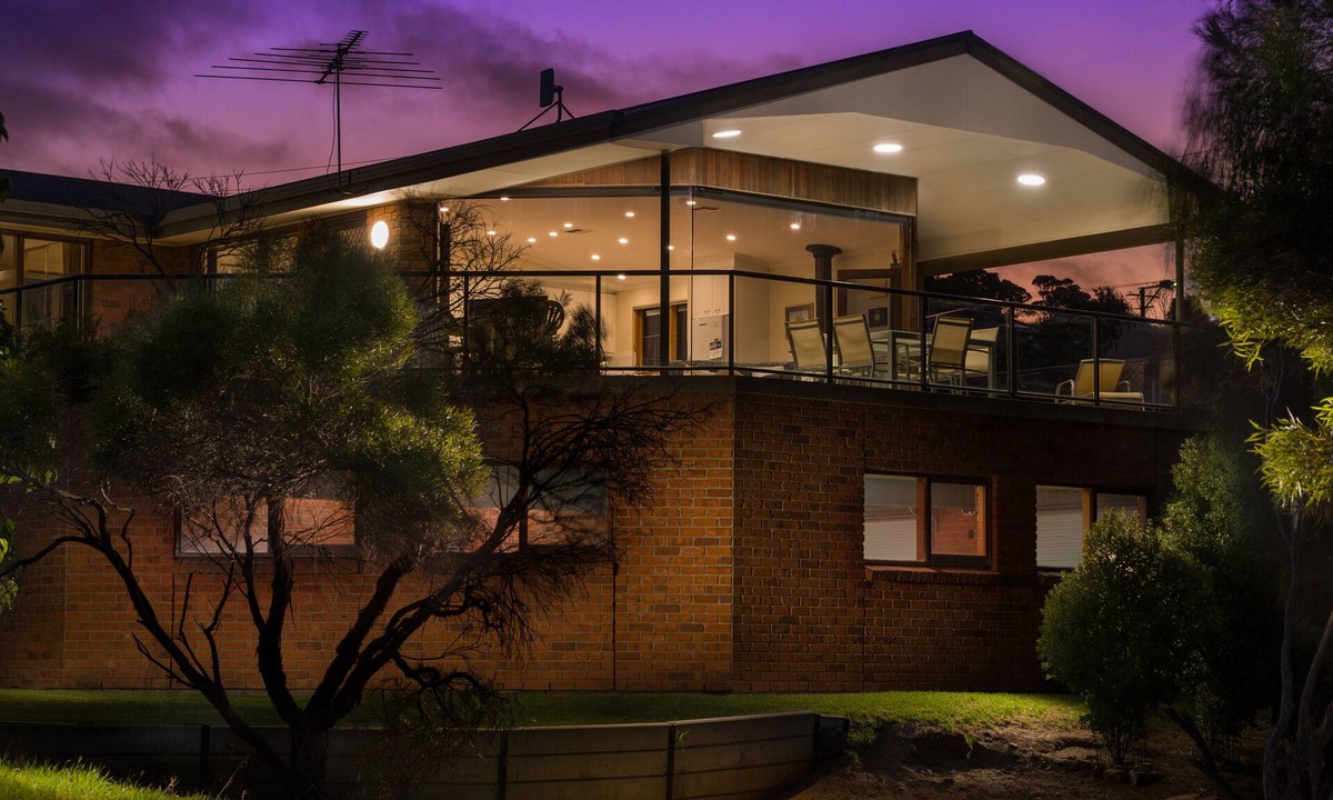 Penneshaw House | Beachfront