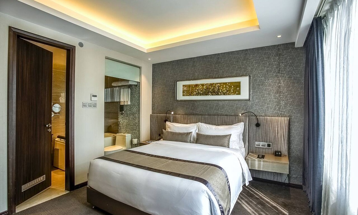 Uttara Hotel | Best Western Plus Maple Leaf