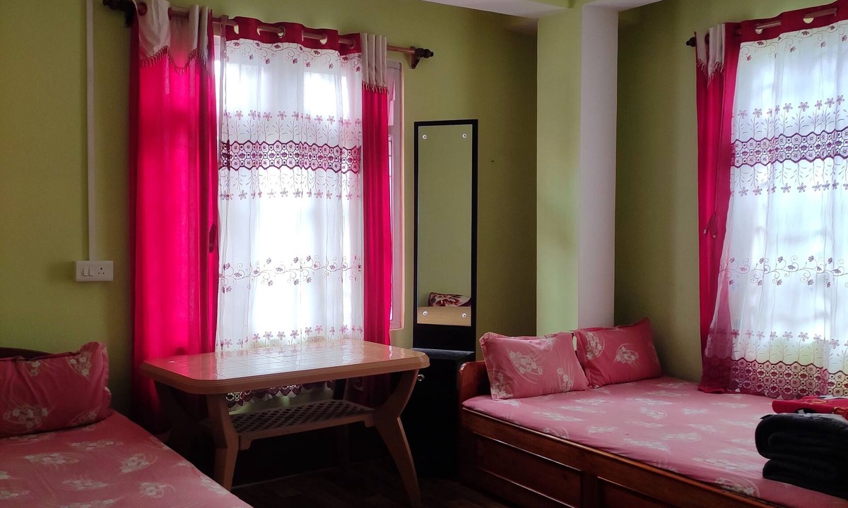 Mirik Hotel | Bhagirath Homestay