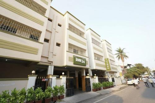 Porur Hotel | Blessings Prime Porur - Near DLF