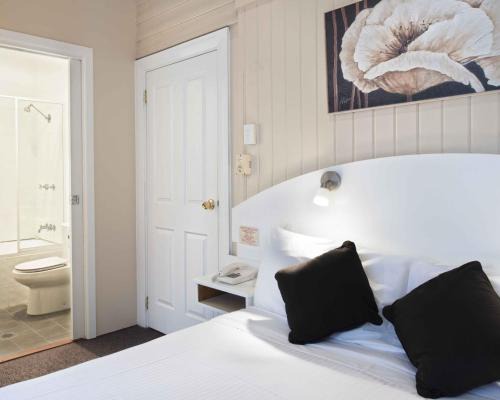Katoomba Hotel | Blue Mountains Heritage Motel