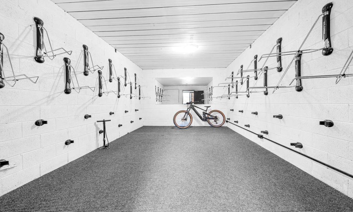Bright Hotel | Bright Velo