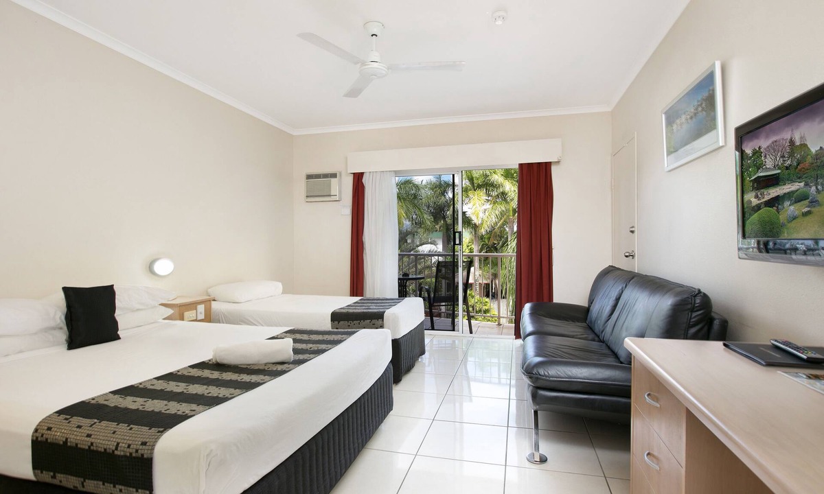 Cairns Hotel | Cairns City Sheridan