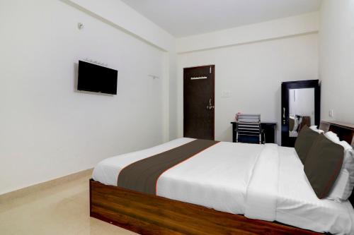 Hyderabad Hotel | Capital O S V Residency Nalagandla