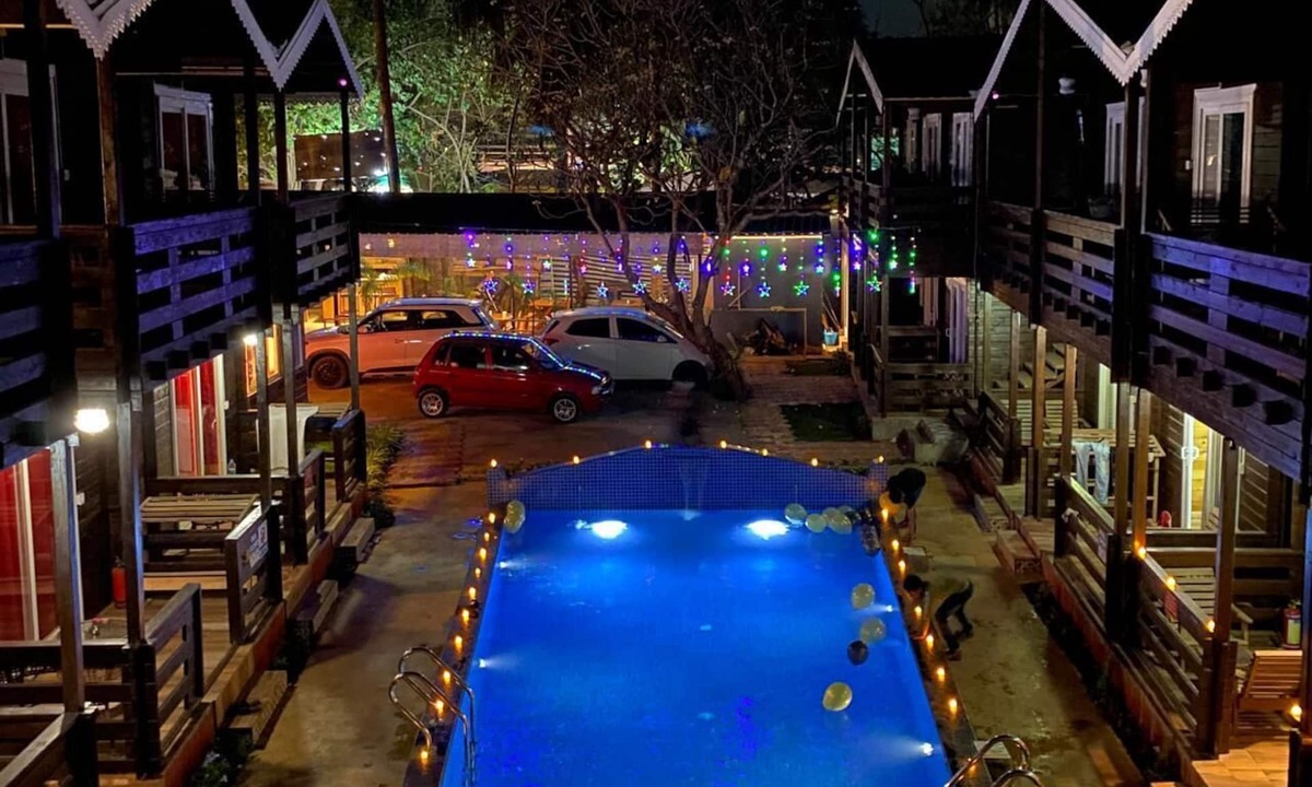Morjim Hotel | Casa Obrigado Beach Cottages Goa