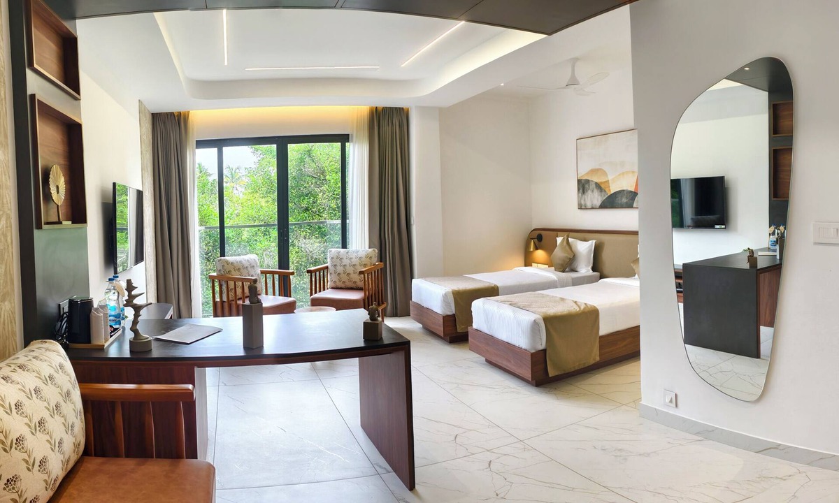 Nedumbassery Hotel | Castelo Inn