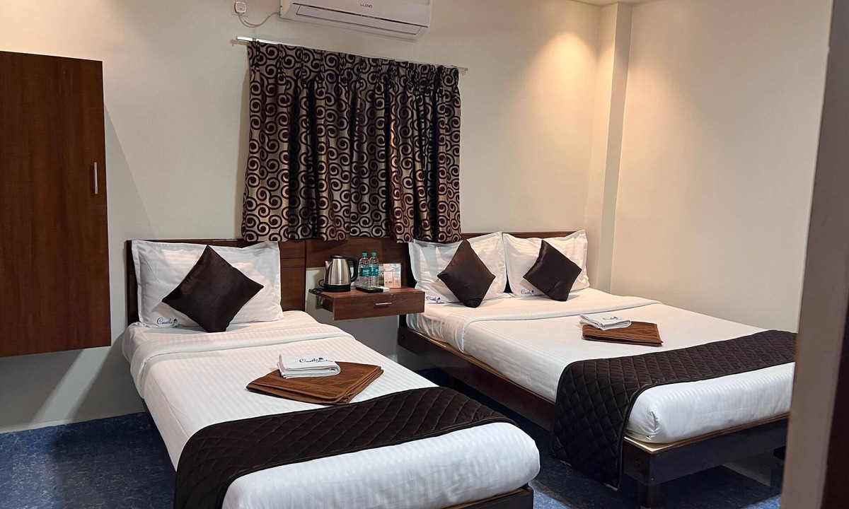 Heritage Town Hotel | Castle 360 Residency