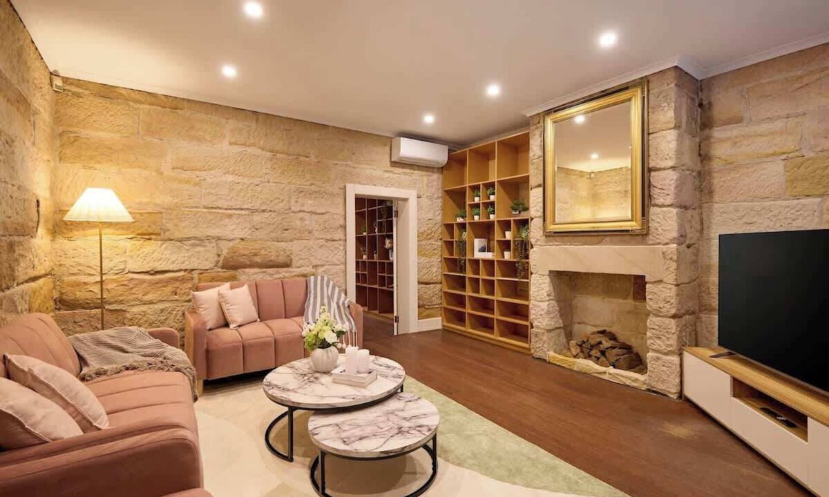 Woolloomooloo House | Cathedral St + Parking | Mins to Wharf & Botanic