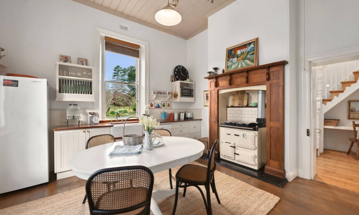 Little Hartley House | Charming Historic Rural Escape Near the Blue Mtns