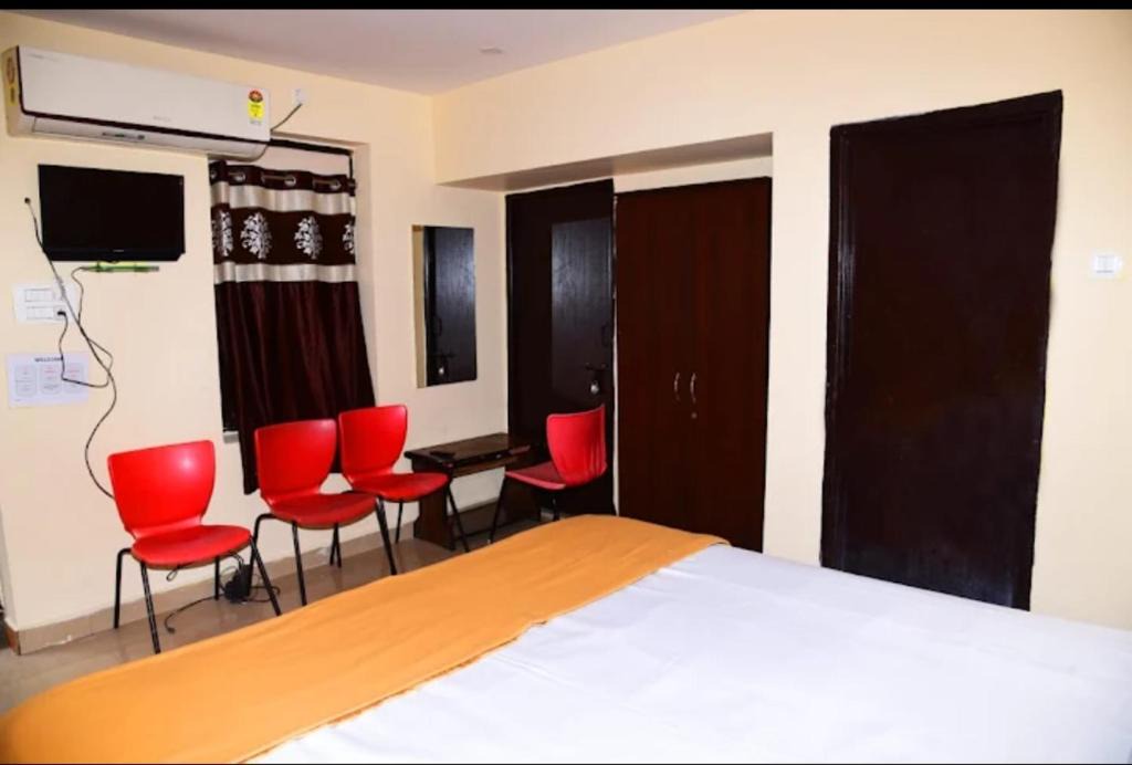 Tirupati Cabin | Chhatrapati Residency