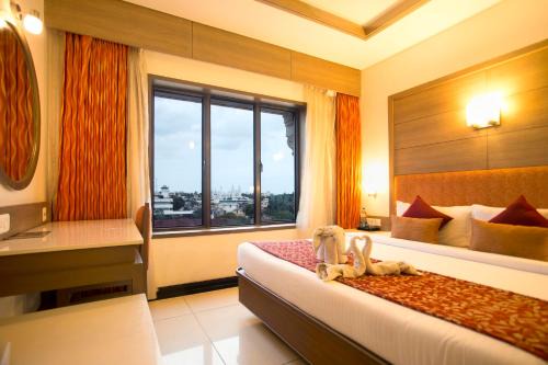 Velankanni Hotel | Clinton Park Inn