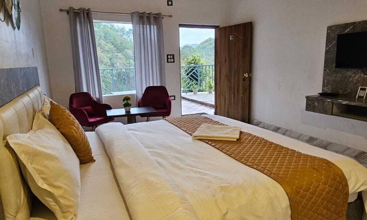 Lansdowne Hotel | Cloud Forest