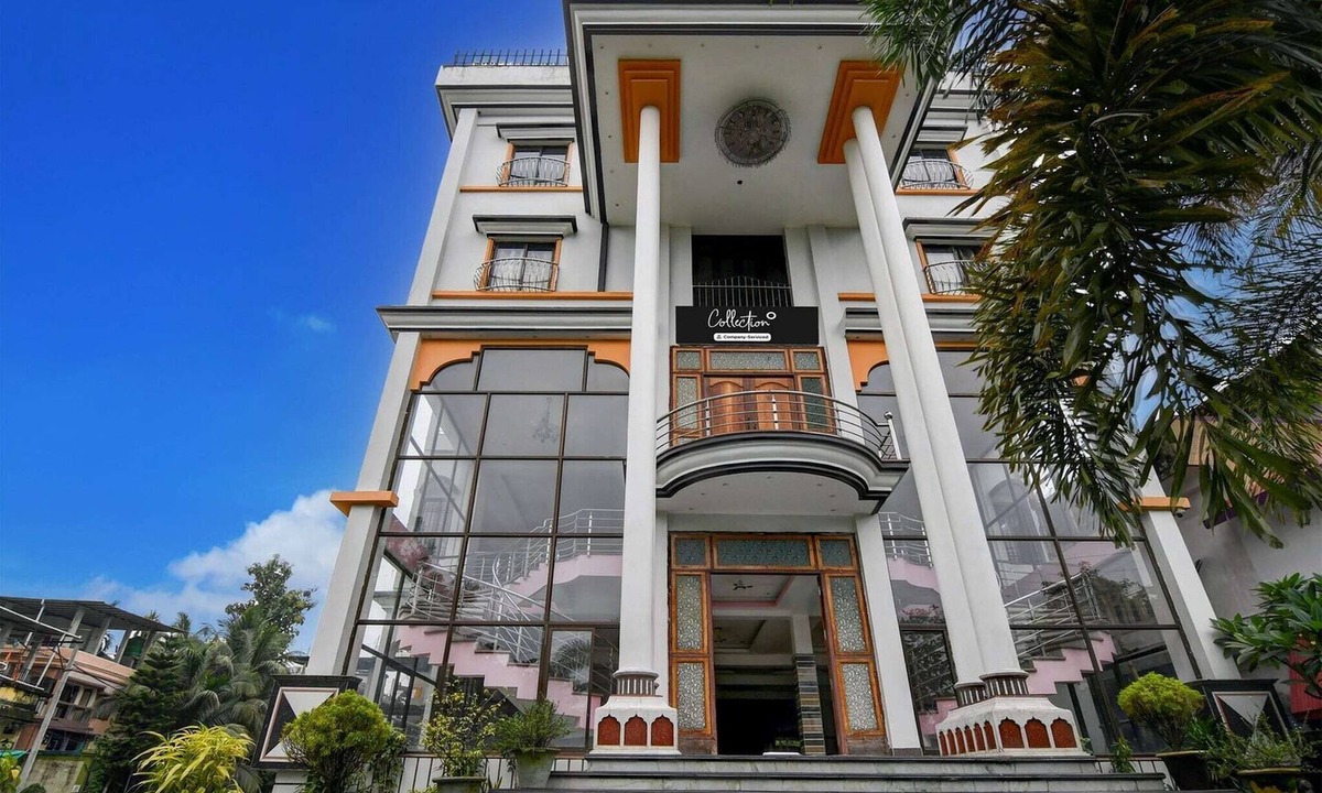 Jalpaiguri House | Collection O Jalpaiguri Railway Station