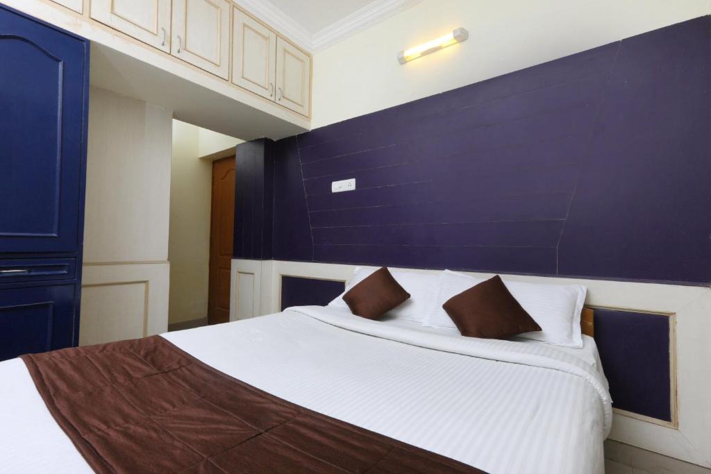 Chennai Hotel | Collection O Tranquil Nest