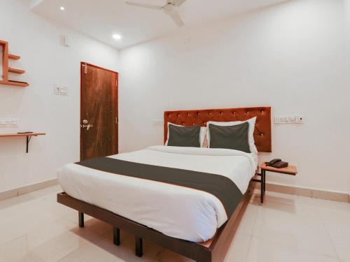 LB Nagar Hotel | Collection O White Ridge Kamineni