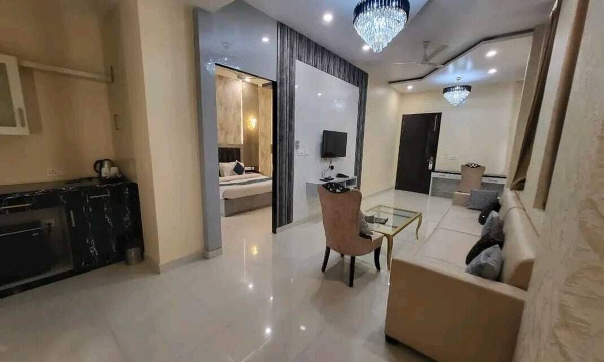 Moradabad Hotel | Corbett View Banquets and Resorts