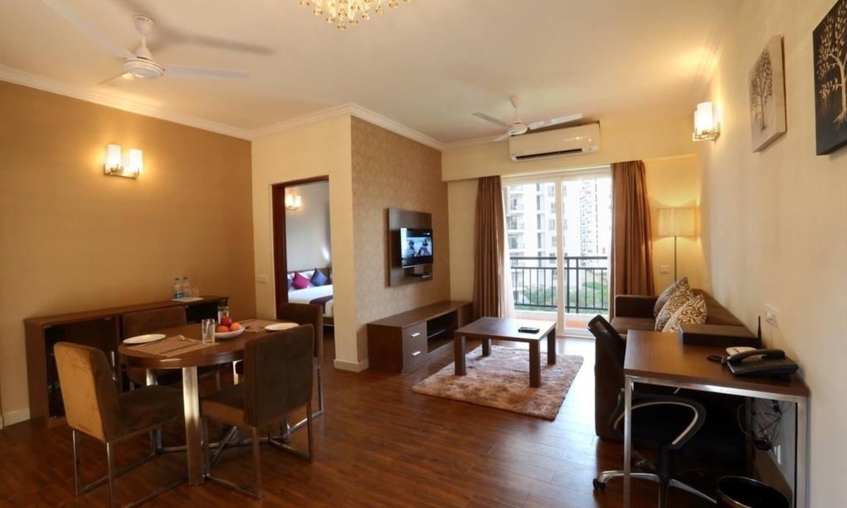 Thigalarapalya Hotel | Crest Executive Suites