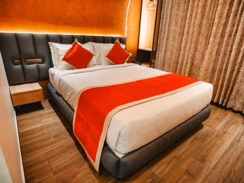 Kanyakumari Hotel | Crown Residency