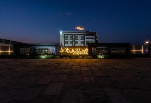 Alwar Hotel | Cygnett Lite