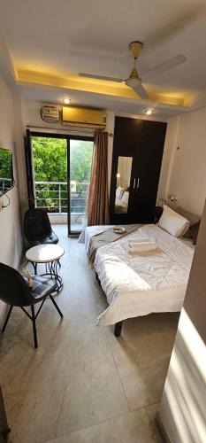 Safdarjung Enclave Bed & Breakfast | Deer Park Residency