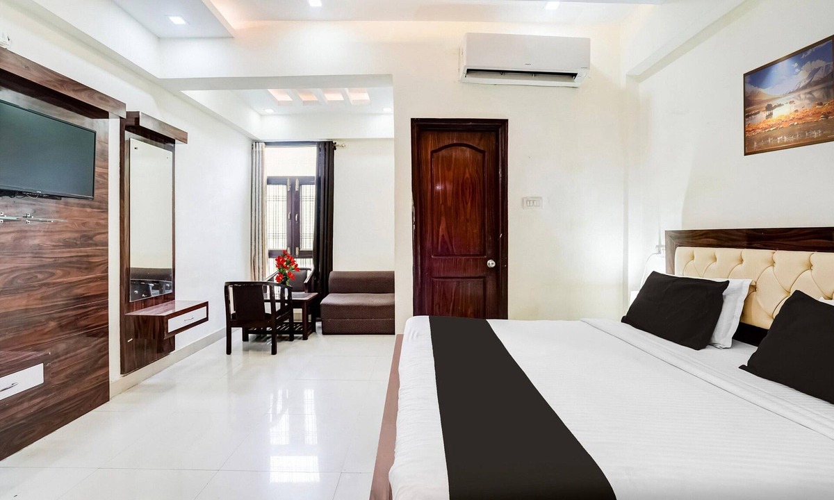 Auli House | Deluxe Natraj Inn Near Sgpgi