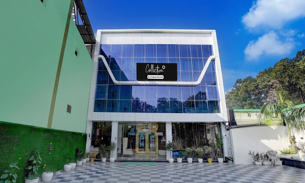 Sudhowala House | Deluxe Super Collection O Uttaranchal University
