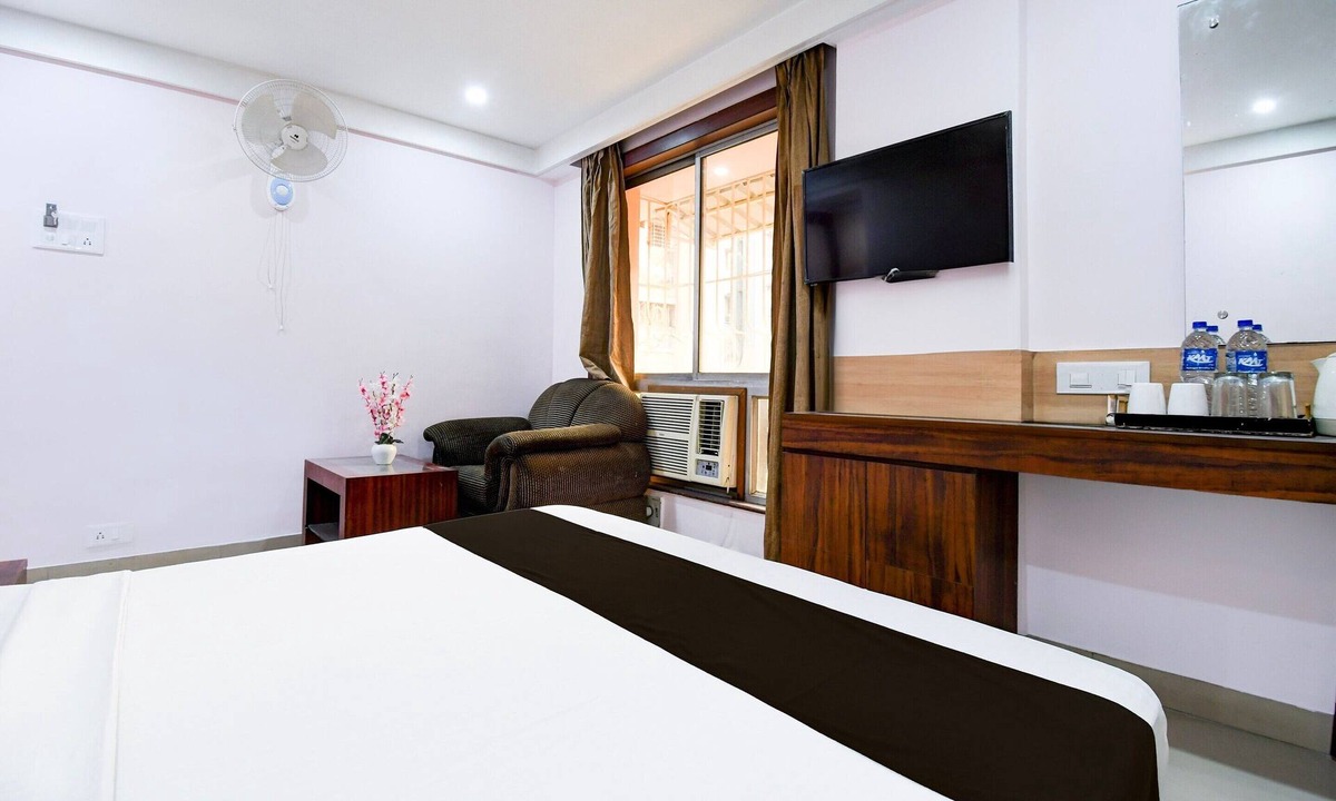 Dhanbad House | Deluxealandur Near Chennai Airport
