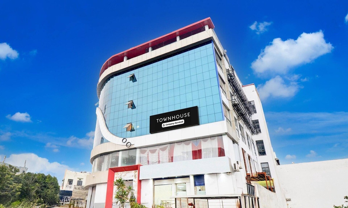 Udaipur District House | DeluxeHotel Fragrance