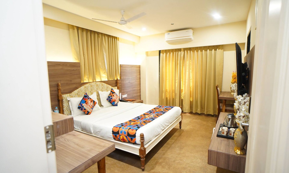 Pithampur Hotel | Deotel Inn Pithampur by JMC