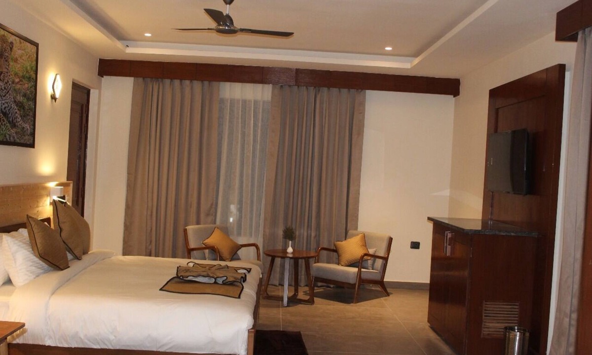 Ramnagar Hotel | Devsha Jungle Resort