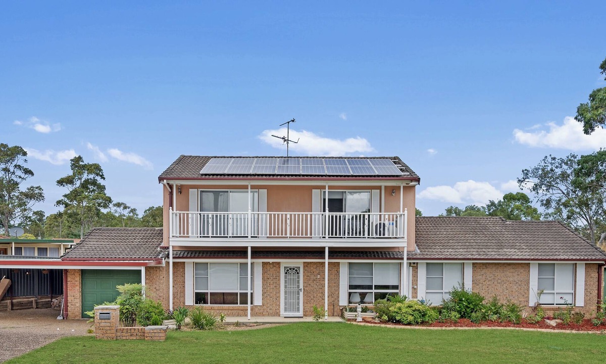 Mount Annan House | Discover Mount Annan | Spacious 6-BR House