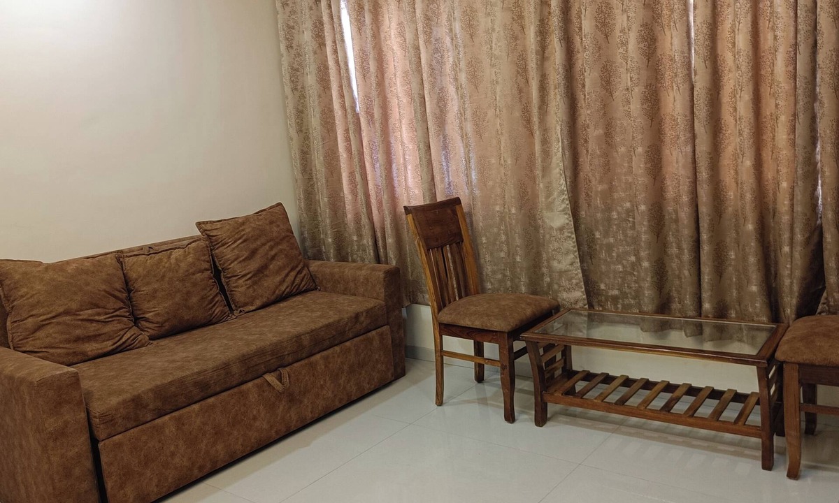Navi Mumbai Hotel | Divine Residency
