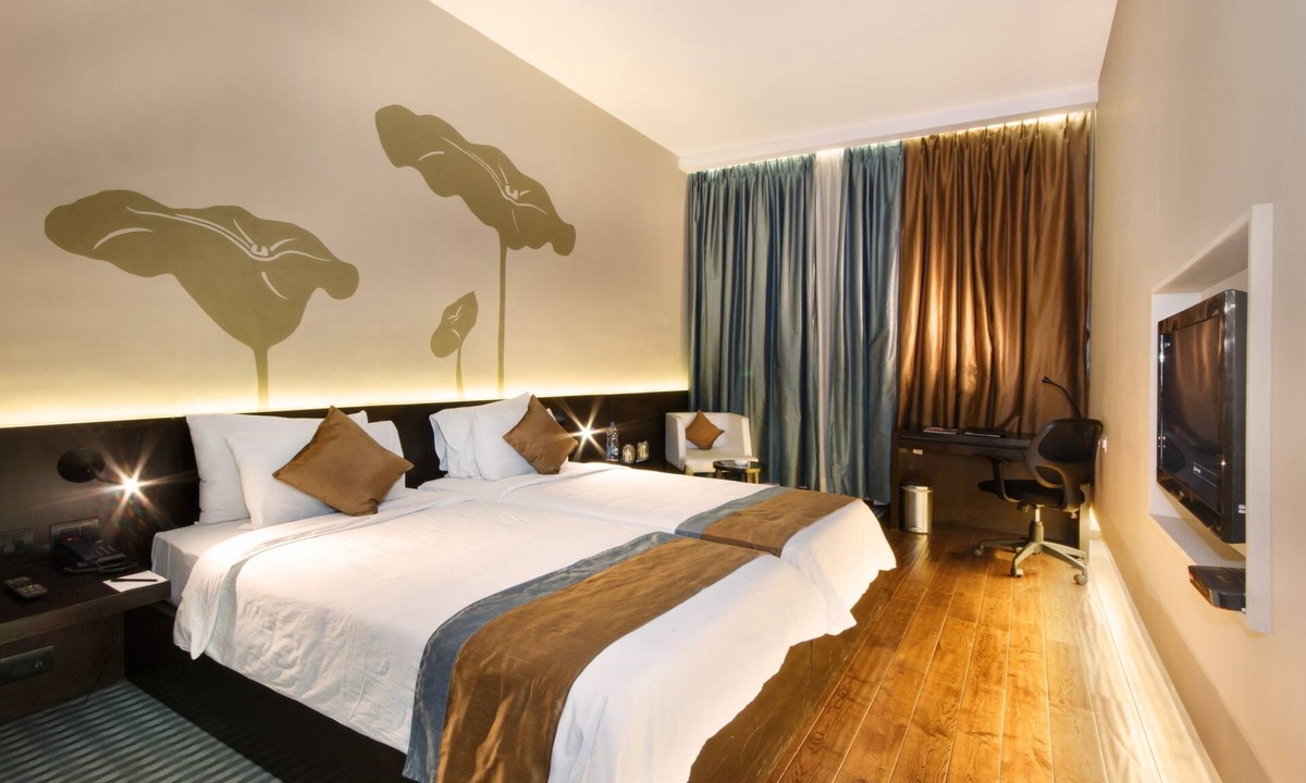 New Town Hotel | Ecohub