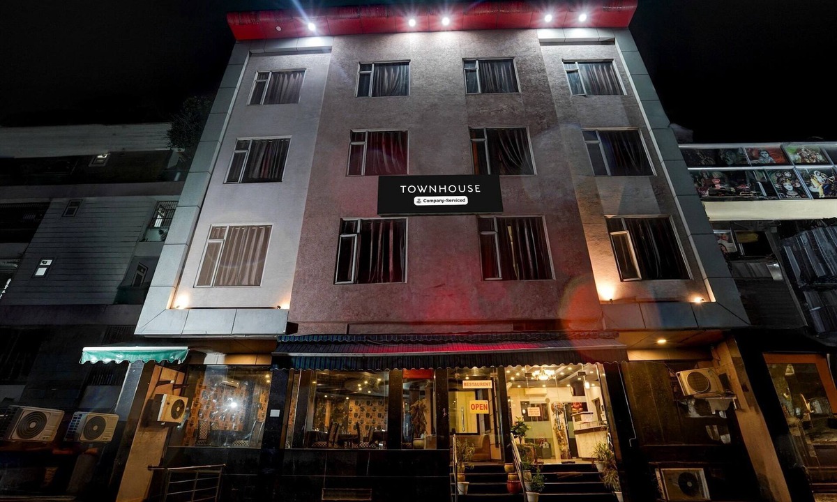 Bani Park House | Elite Stays Bani Park Near Railway Station